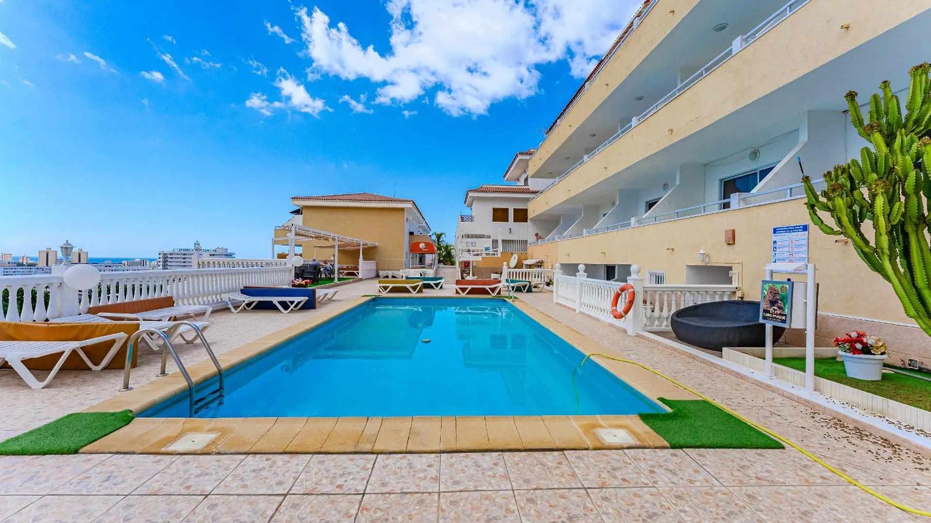 Hermitage Homes Fpc Costa Adeje 0*,  İspanya