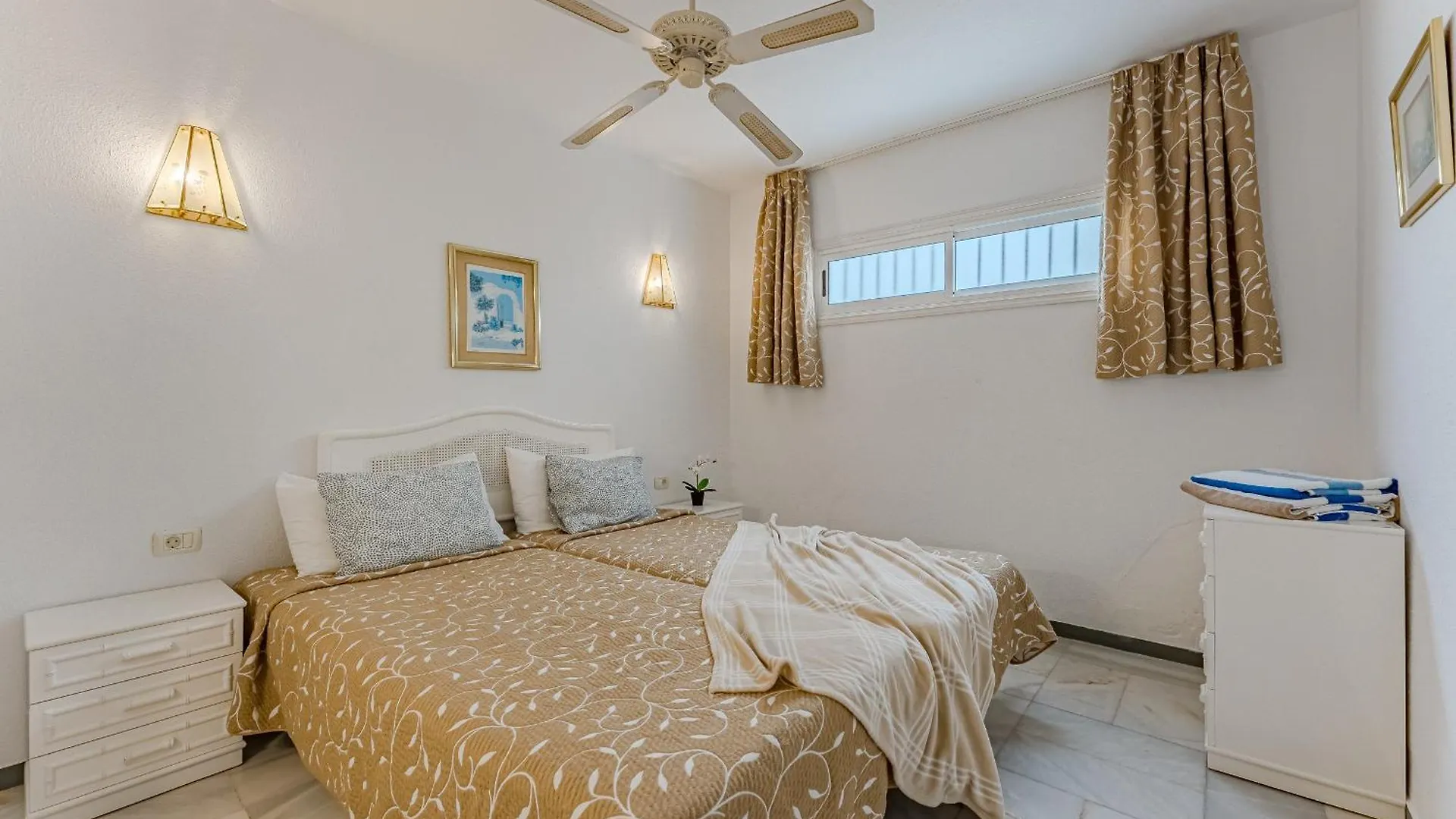 Hermitage Homes Fpc Costa Adeje 0*,  İspanya